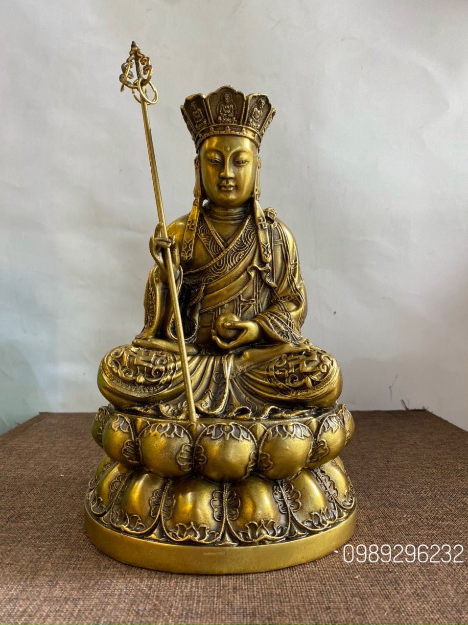 Tôn Tượng Địa Tạng bằng đồng vàng