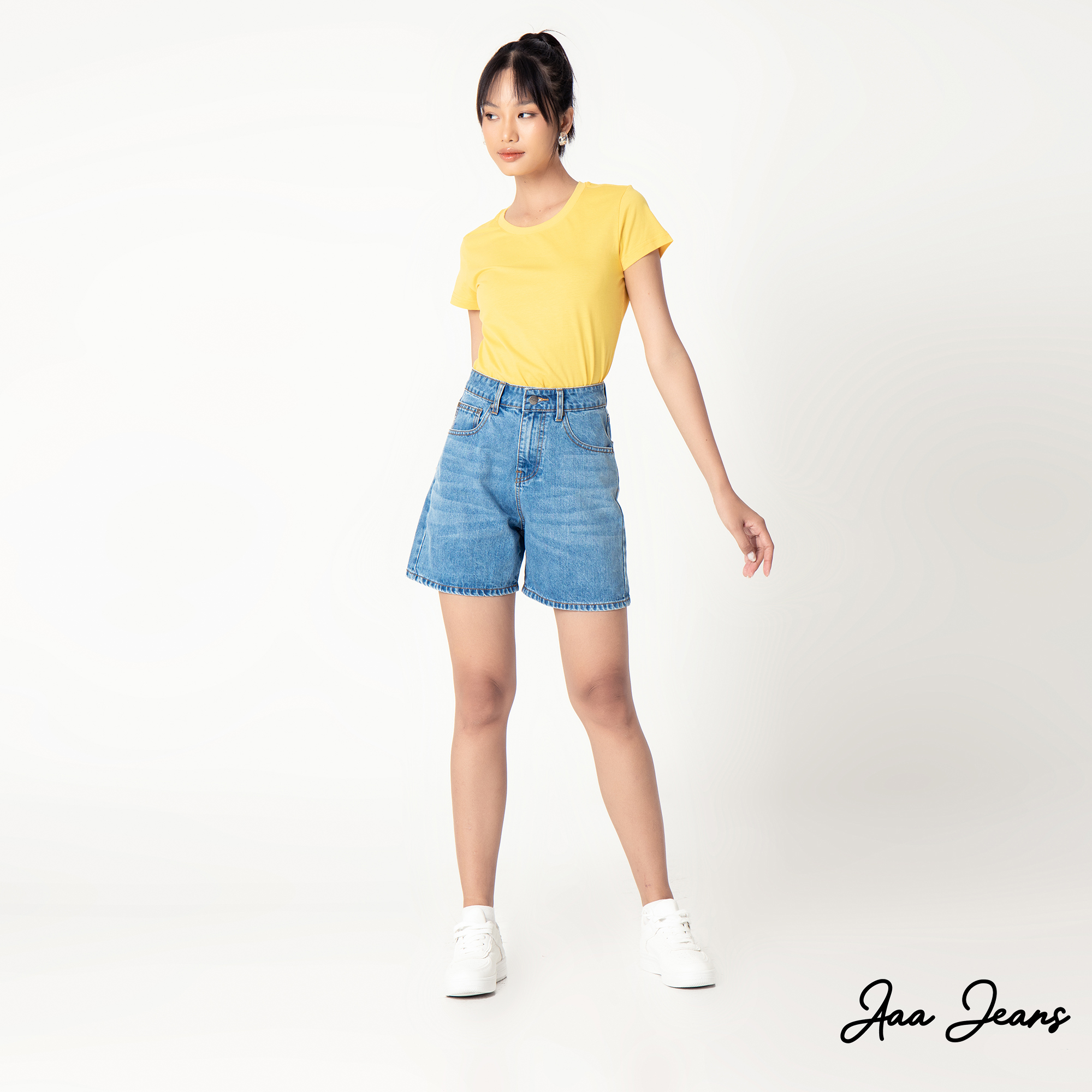 Quần short jean nữ lưng cao regular fit Aaa Jeans Royal Blue