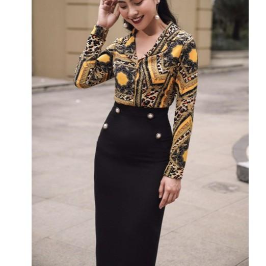 Chân váy bút chì vạt đính cúc cách điệu 65cm quá gối