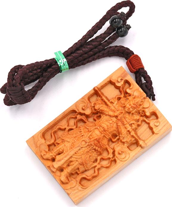 Vòng cổ mặt gỗ hoàng đàn khắc hình Nhị lang thần MG38