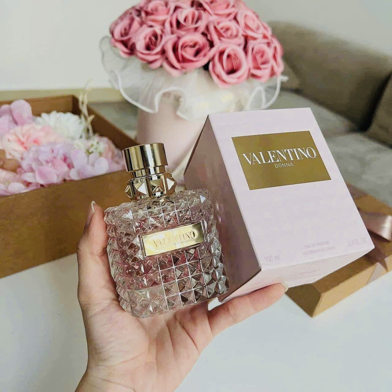 Nước Hoa Nữ Valentino Donna Eau De Parfum 100ml