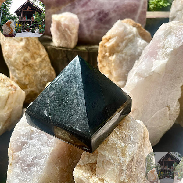 Kim tự tháp đá obsidian NHA SAN T639 Viên ngọc đen mang lại may mắn, tài lộc - 1.1 kg