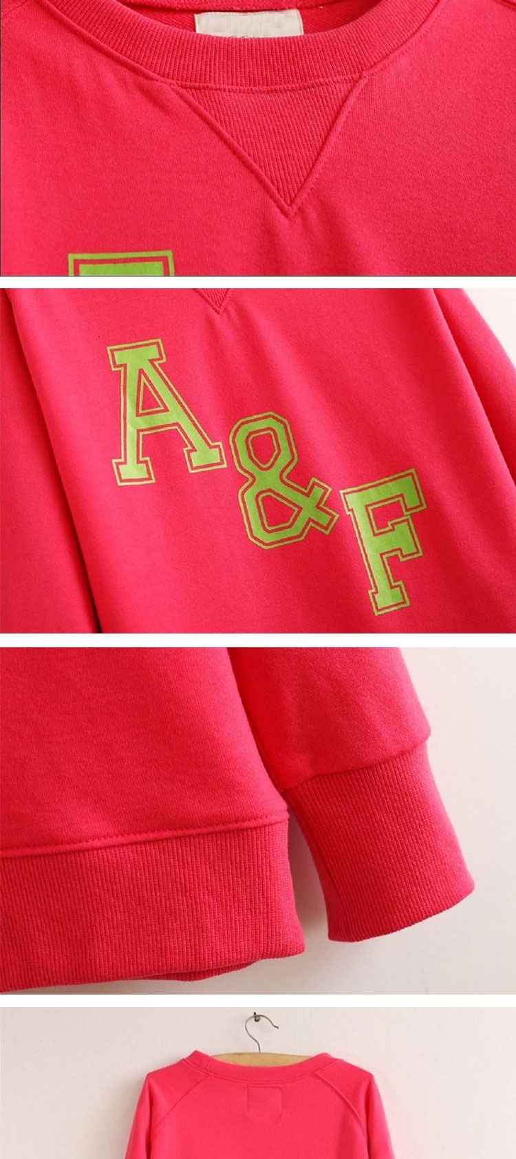 Áo dài tay nữ thu đông in chữ mã 001