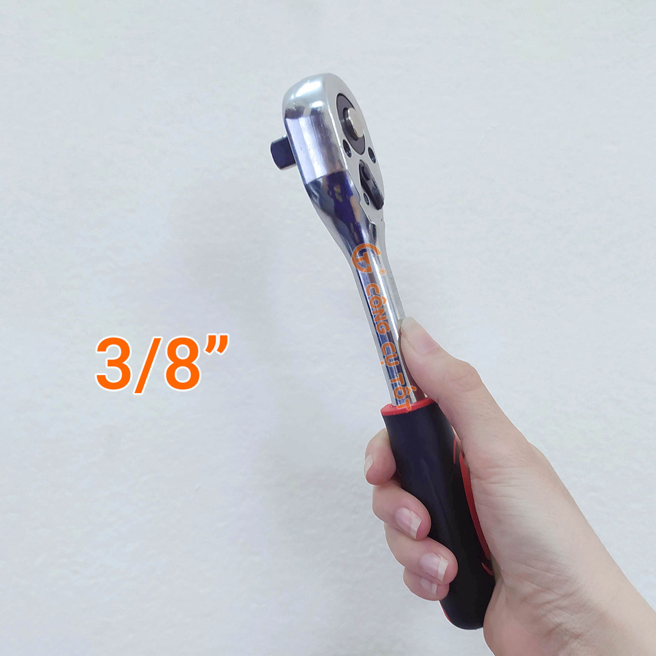 Tay vặn tự động đảo chiều 3/8&quot; 24 răng dài 190mm cán bọc nhựa