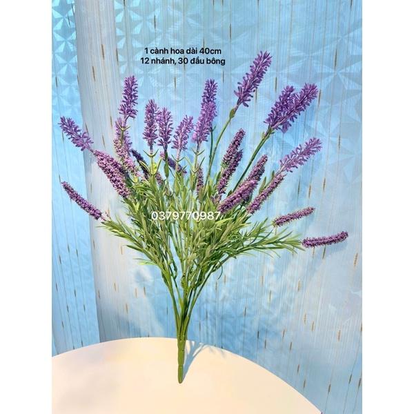 Hoa giả - Hoa Lavender kèm giỏ cói, bình cắm sẵn , cành hoa