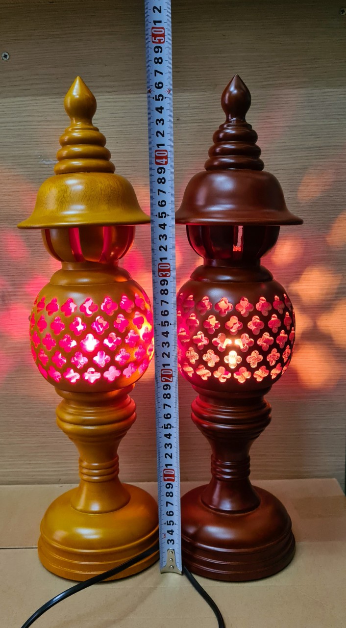 Bộ Đôi Đèn Thờ Gỗ Hương Nguyên Khối Phong Thủy Cao Cấp Size 45cm Trang Trí Phòng Thờ Nhà Bạn