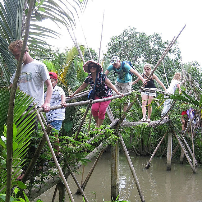 Tour Miền Tây Cao Cấp, Mỹ Tho - Bến Tre 01 Ngày, Ăn Trưa, Khởi Hành Hàng Ngày & Dịp Lễ