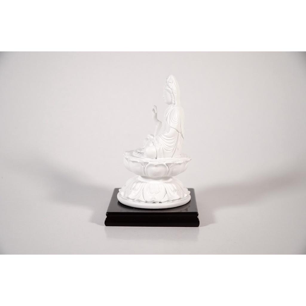 Tượng Phật Quan Âm Bồ Tát đặt xe ô tô trắng ngà ngồi có đế - Cao 12cm