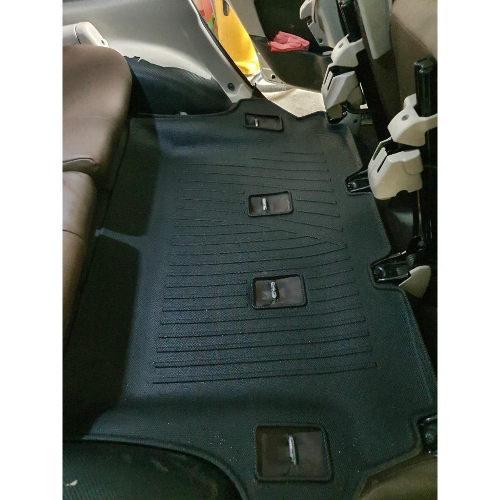 Toyota Fortuner 2006-2016, Thảm lót sàn xe ô tô Nhãn hiệu Macsim chất liệu nhựa TPV hàng loại 2