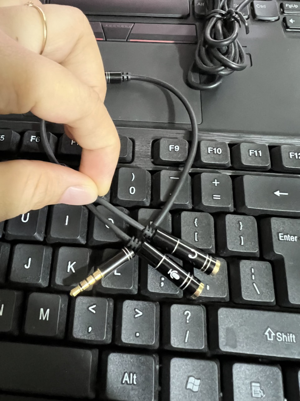 Jack chia hoặc gộp 1 cổng âm thanh 3.5mm thành 2 cổng 3.5mm cho MIC và PHONE