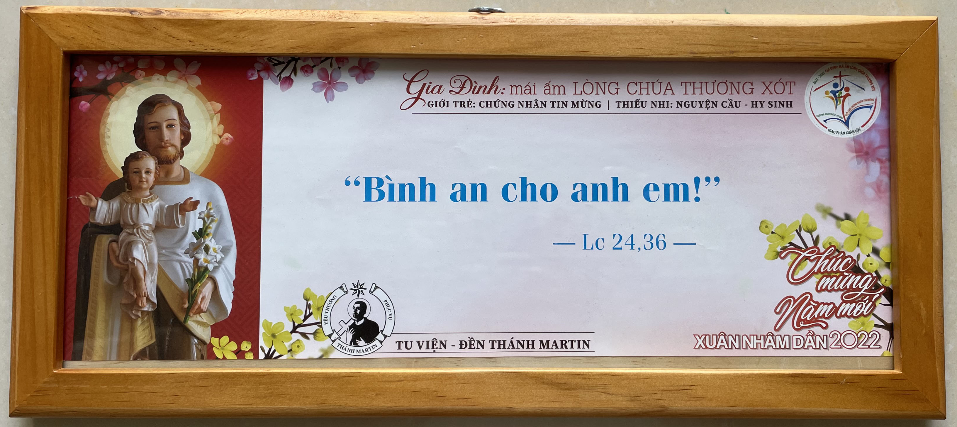 Khung dùng để treo Lời Chúa - Lộc Thánh cho người Công Giáo - Màu gỗ