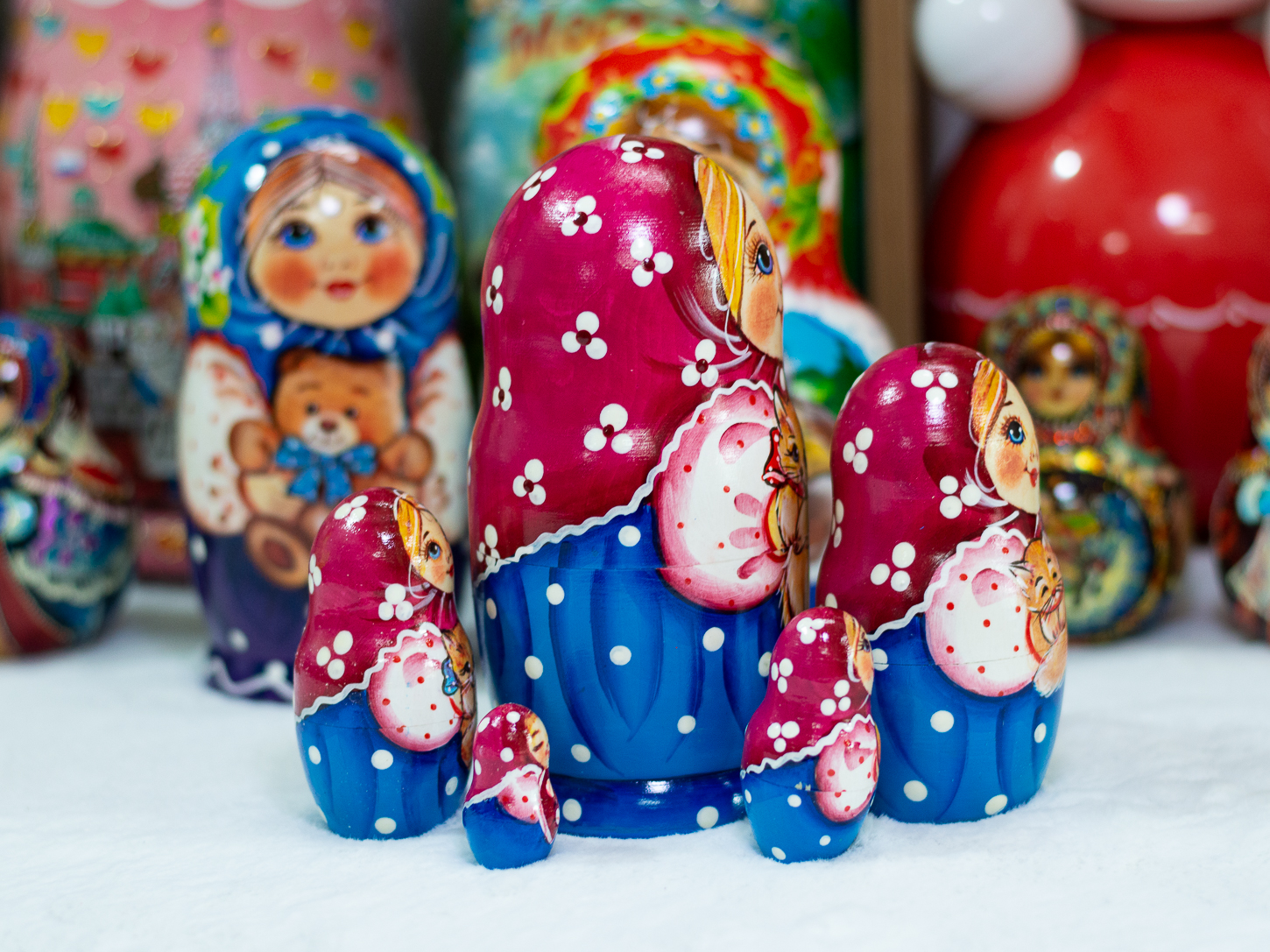 (SIÊU DỄ THƯƠNG) BỘ BÚP BÊ NGA MATRYOSHKA 5 LỚP 15CM "MISA ÔM MÈO" HÀNG LƯU NIỆM NGA CỰC ĐẸP VÀ DỄ THƯƠNG