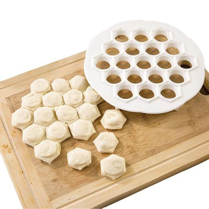 Khuôn tạo hình bánh há cảo, bánh bao - 19 holes dumpling mold