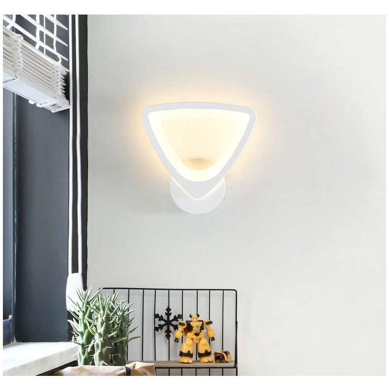 Đèn led treo tường trang trí phòng hình tam giác 3 chế độ ánh sáng