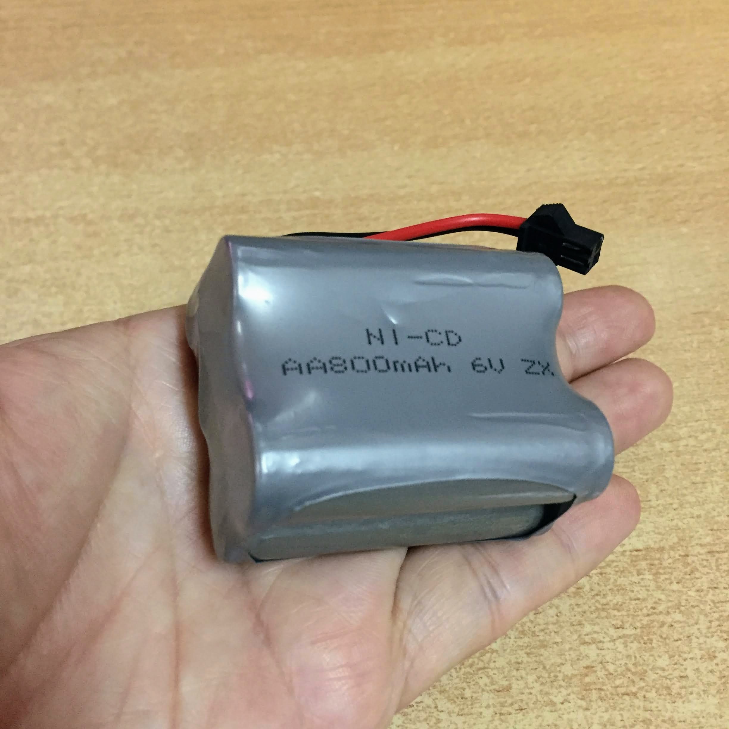 Pin sạc 6V dung lượng 800mAh xếp tầng chân cắm Jack SM càng cua đen