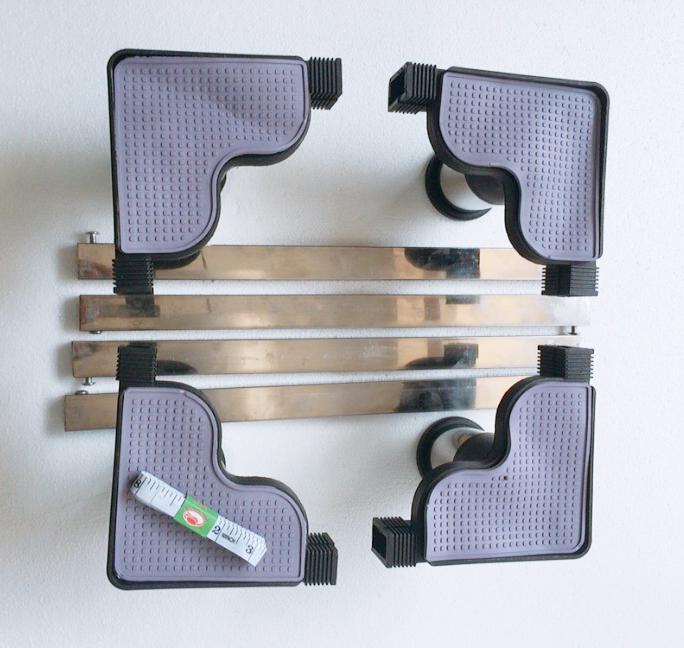 Chân đế máy giặt, kệ máy giặt và tủ lạnh, kệ tủ lạnh máy giặt trụ Inox cao cấp