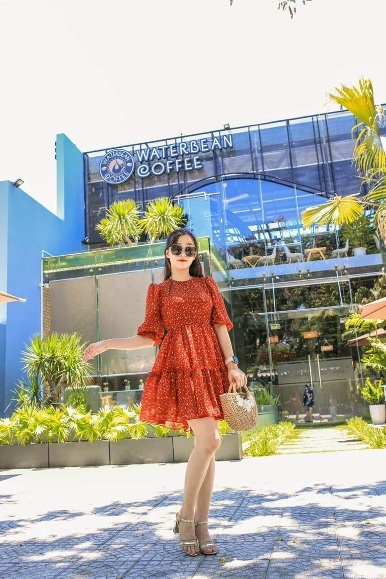 Đầm lụa hàn siêu nữ tính dạo phố