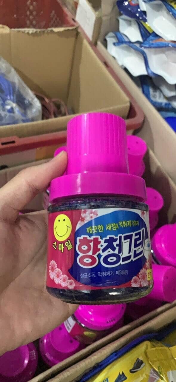 Thả bồn cầu chuẩn hàn quốc