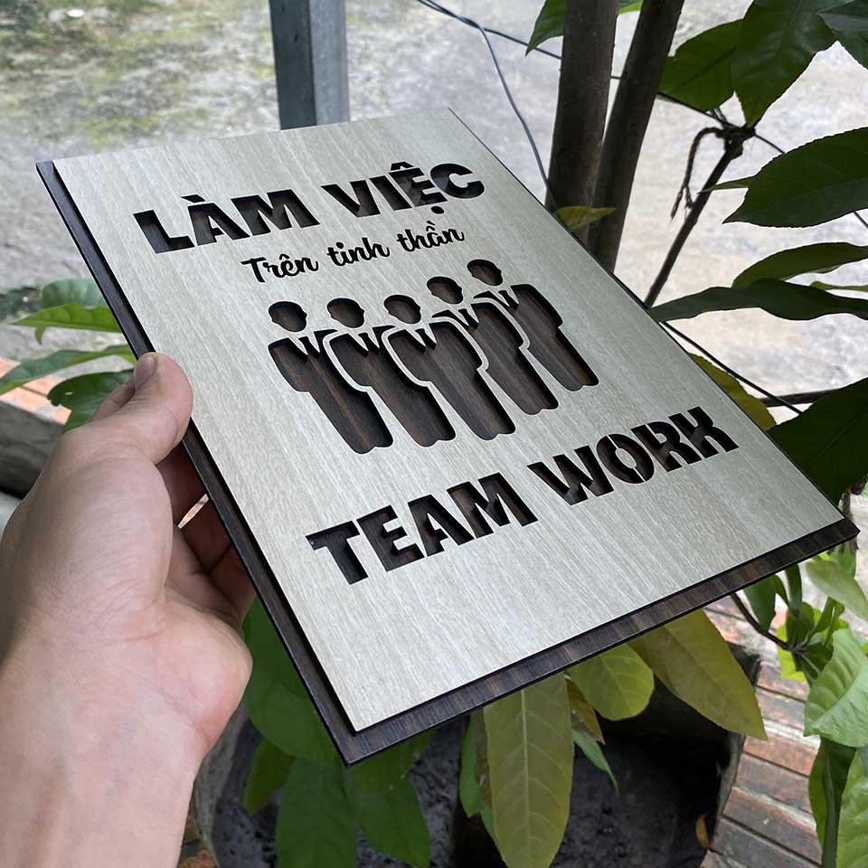 Tranh tạo động lực bằng gỗ - Làm việc trên tinh thần Team Work.