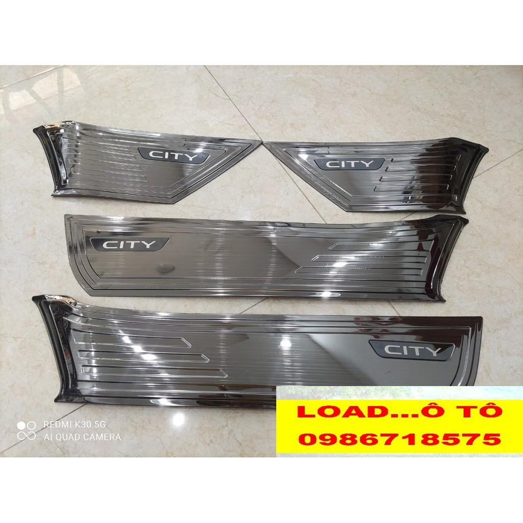 Ốp Tapli Cánh Cửa Vân Titan Honda City 2021-2022 Cao Cấp