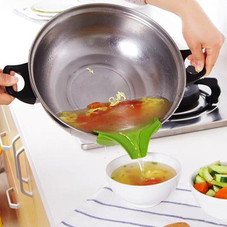 Phễu silicon rót đổ nước gắn nồi, bát chống đổ tiện dụng thông minh