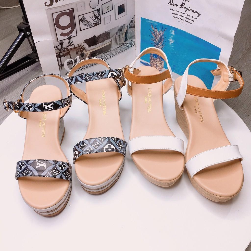 Giay sandal xuồng hoa văn -X63