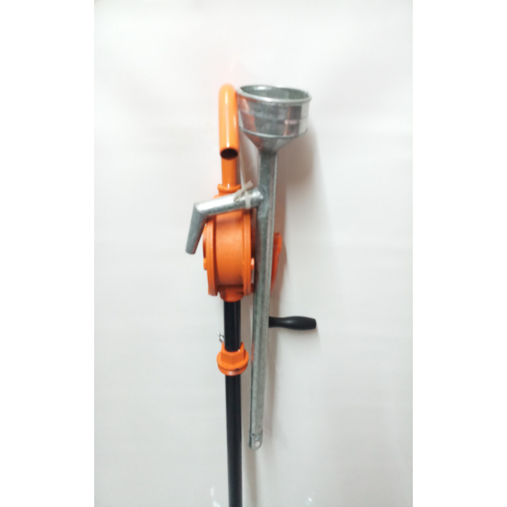 COMBO 1 BƠM DẦU QUAY TAY HỢP KIM GANG CỨNG CÁP+1 CẤY BƠM DẦU TON KÉO TAY DÀI 60CM.