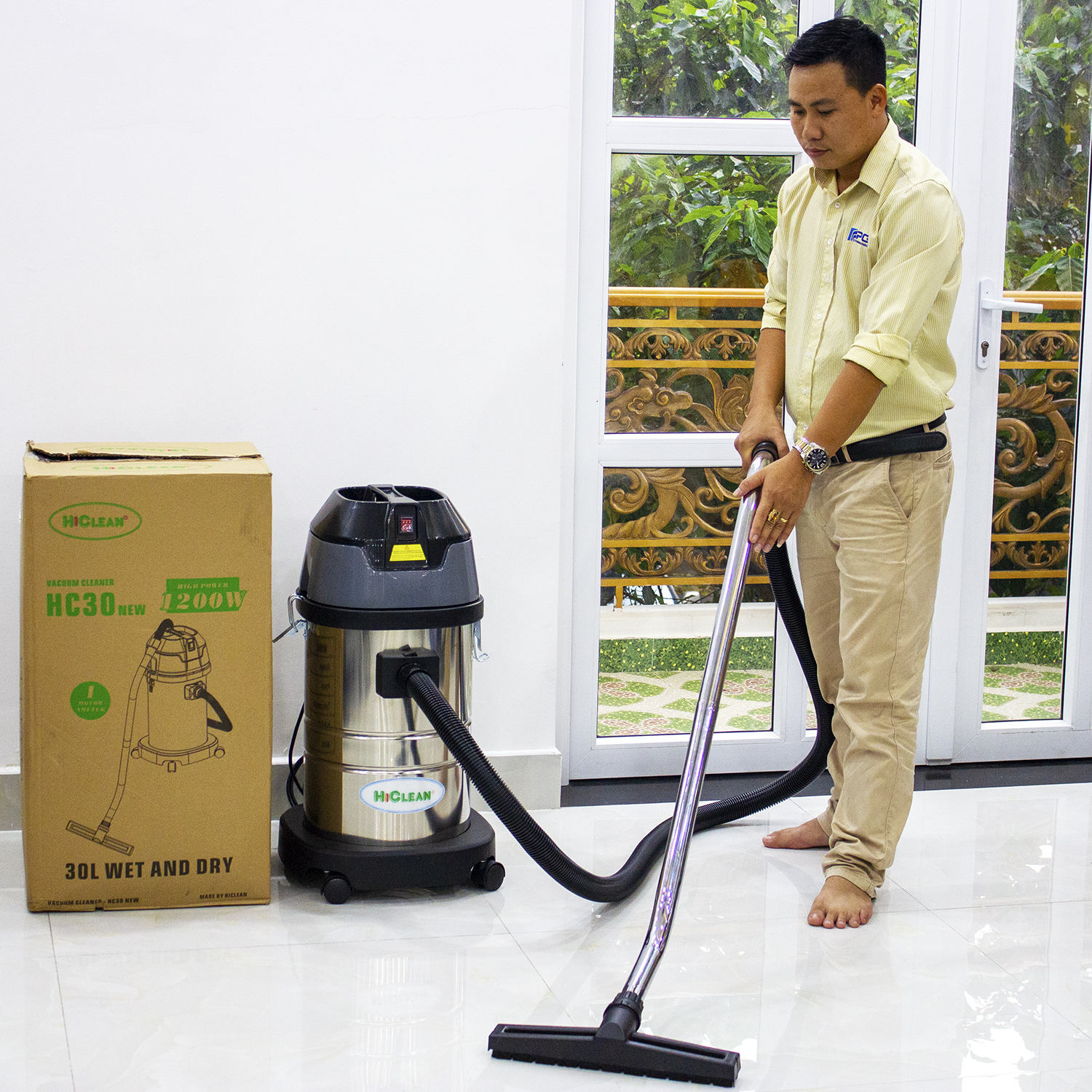 Máy hút bụi khô và ướt HiClean HC30 NEW - Hàng chính hãng