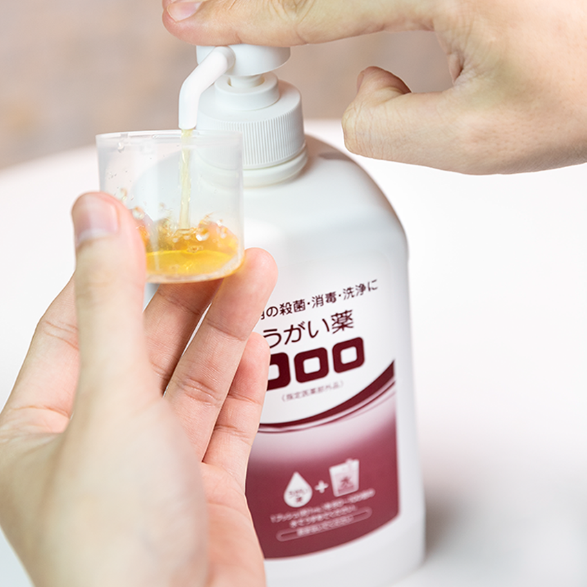 Nước Súc Miệng Và Cổ Họng Diệt Khuẩn SARAYA COLOLO GARGLING LIQUID Nhật Bản - Chai 1 Lít