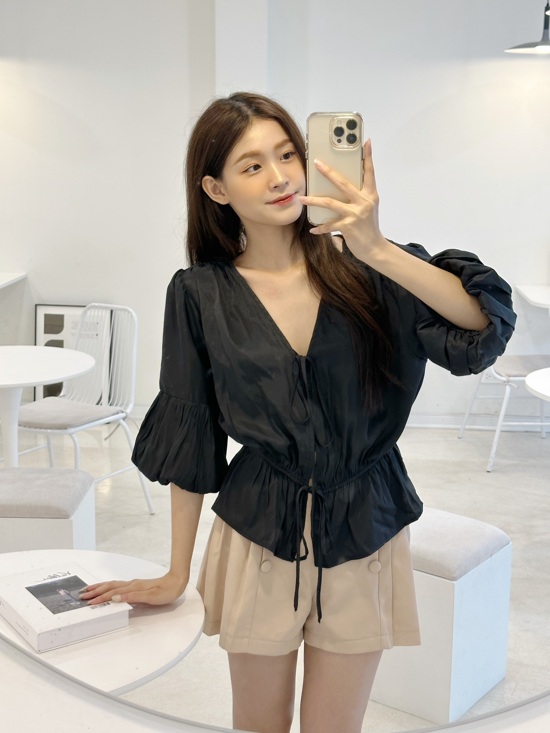 YU CHERRY | Áo cột nơ trước ngực, tay bồng Puff Sleeve Tie Top YA434