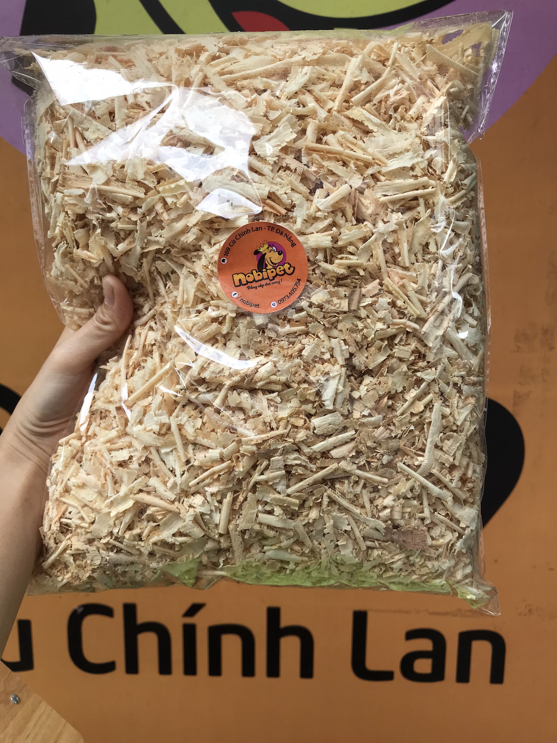 Hình ảnh Mùn Cưa Thơm Lót Chuồng 500gr