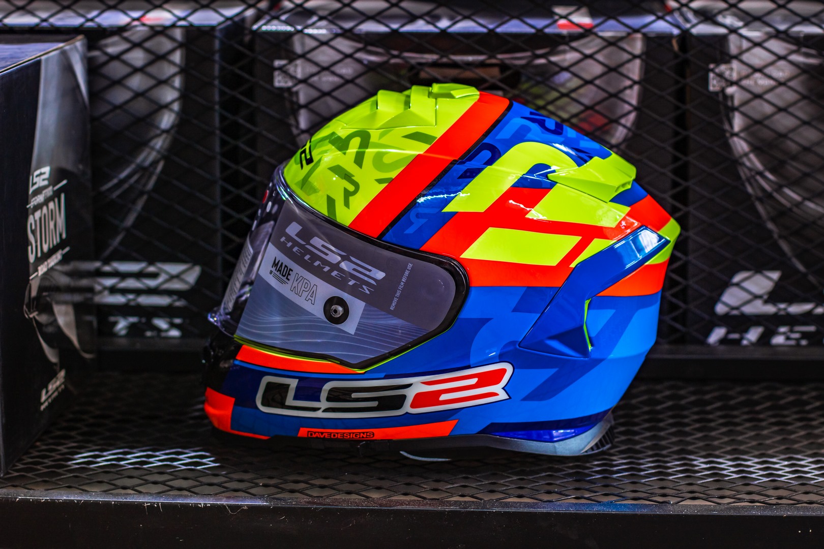 Mũ Bảo Hiểm Fullface Hai Kính LS2 FF800 Storm