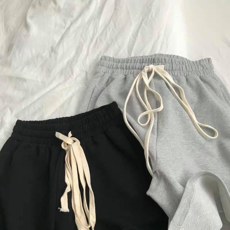 Quần short Unisex ́ ̉ ̣̂ Quần đùi chất nỉ da cá, Nam nữ đều mặc được