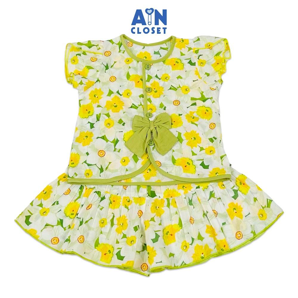 Bộ quần áo Ngắn bé gái họa tiết hoa Thủy Tiên trắng nơ xanh cotton - AICDBG4LCVYJ - AIN Closet