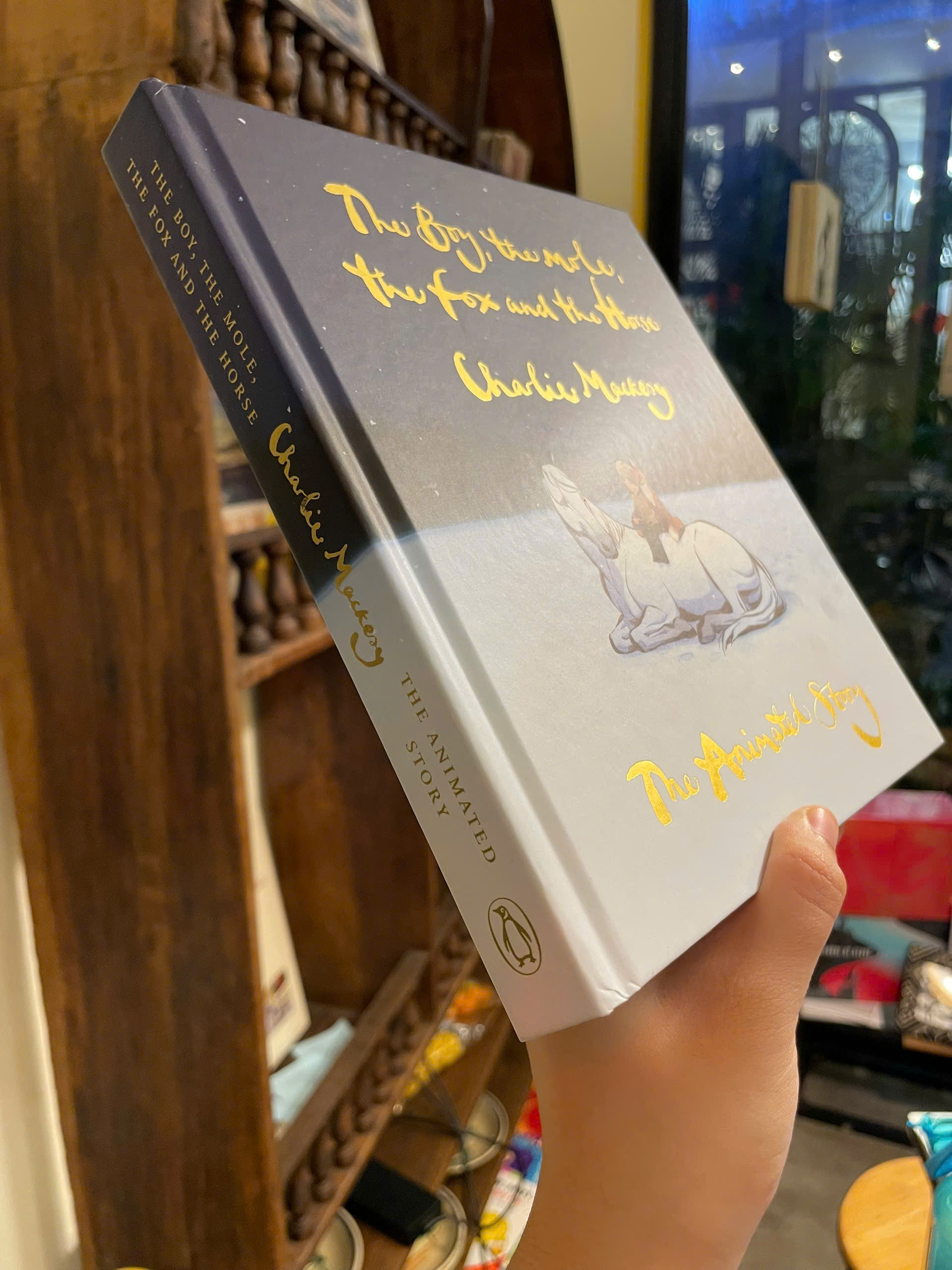 Sách - The Boy, the Mole, the Fox and the Horse: The Animated Story by Charlie Mackesy | Bìa cứng