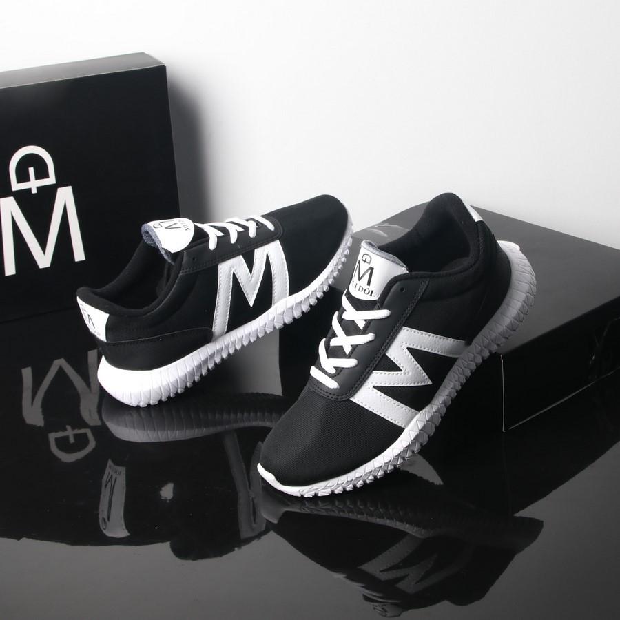 Giày thể thao đen trắng đế cao su trắng siêu bền GN144 Gấu Nâu