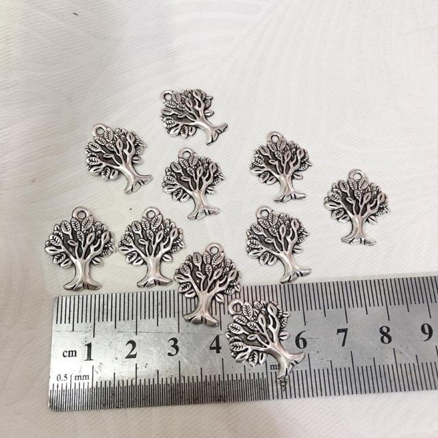 10 mặt cây cổ thụ xi bạc