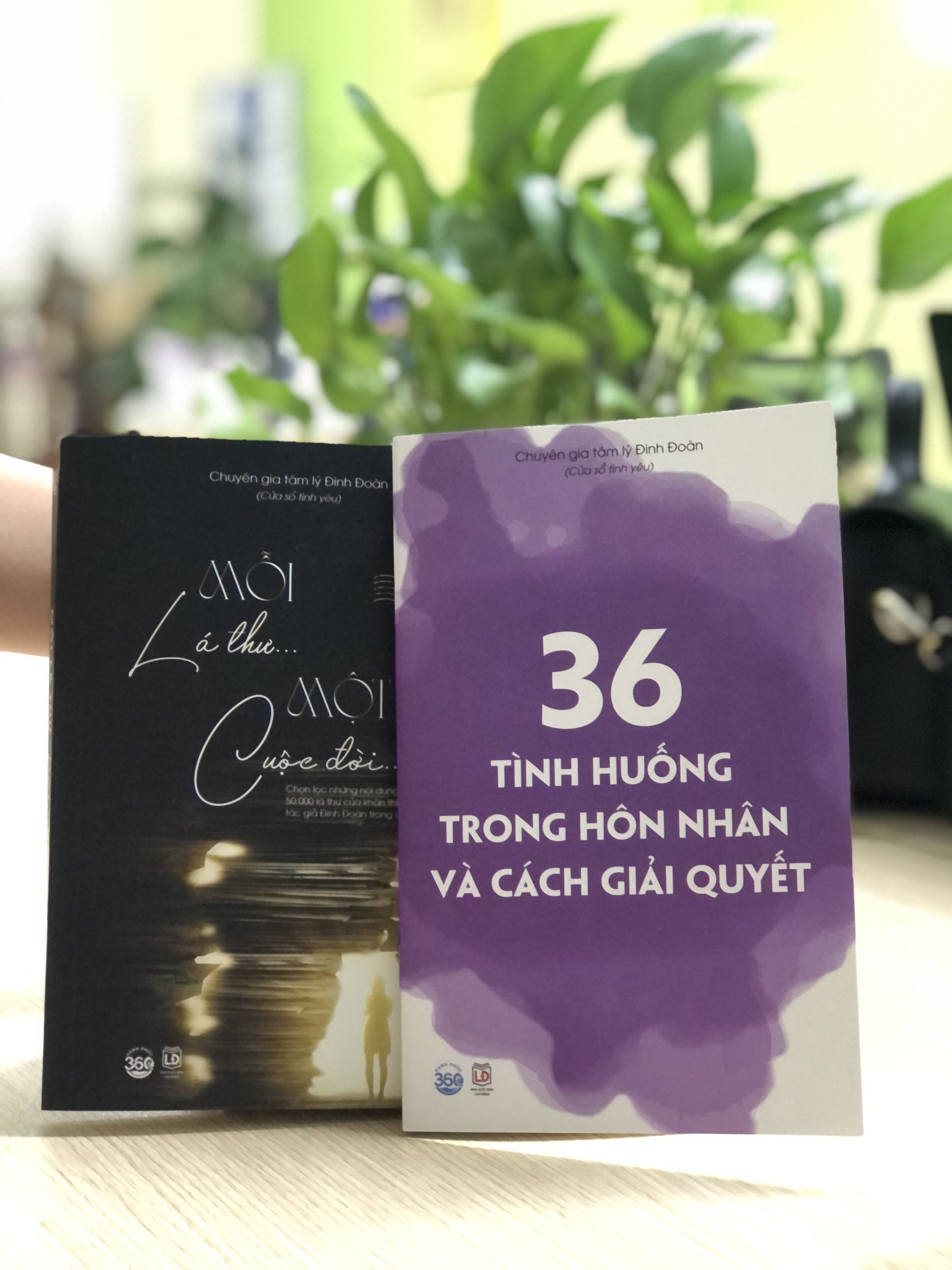 COMBO 2 cuốn Mỗi lá thư - Một cuộc đời , 36 tình huống trong hôn nhân và gia đình