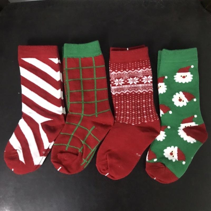 SET 4 TẤT GIÁNG SINH MERRY CHRISTMAS 2021 CHO BÉ 1-3 tuổi