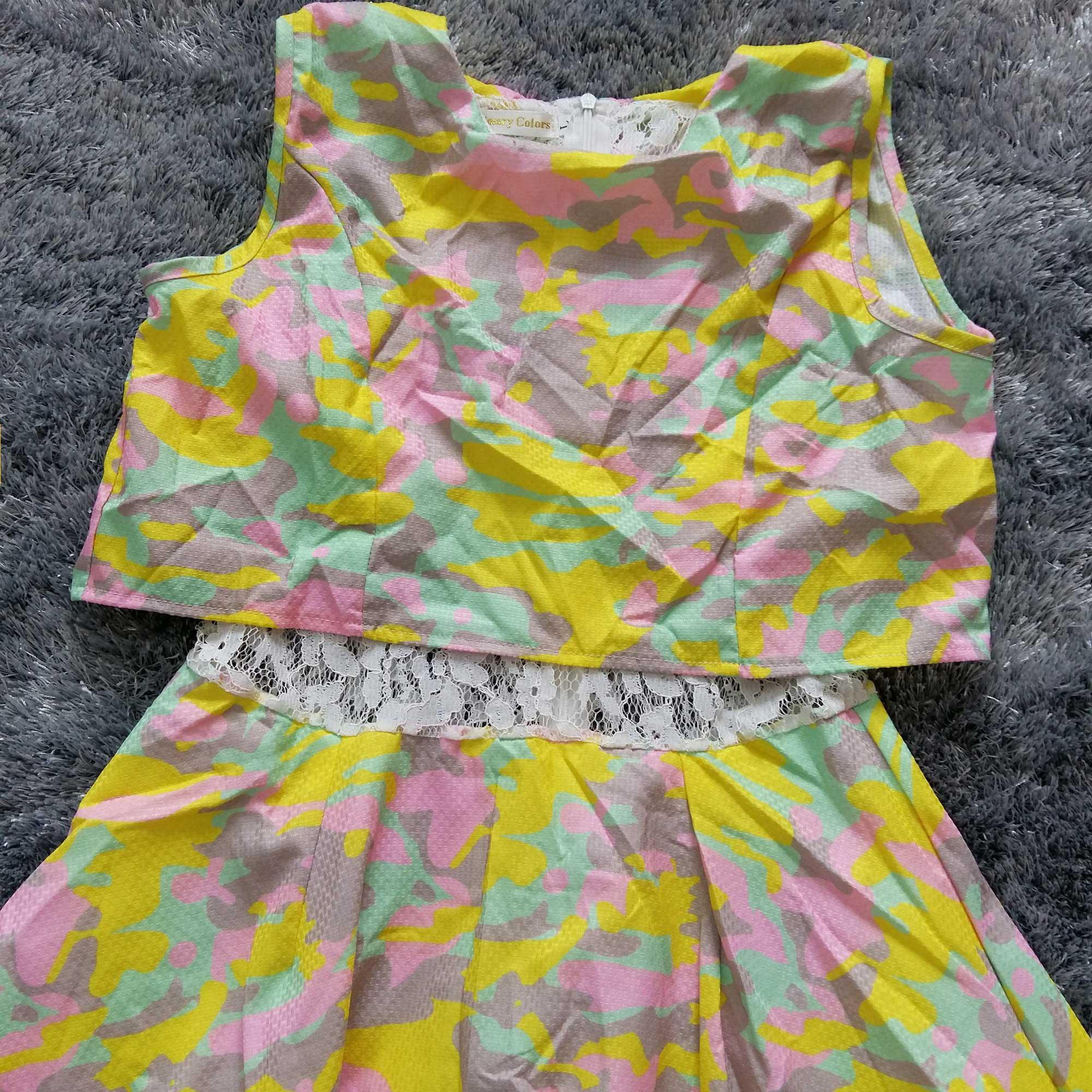 Đầm xòe họa tiết màu vàng size L