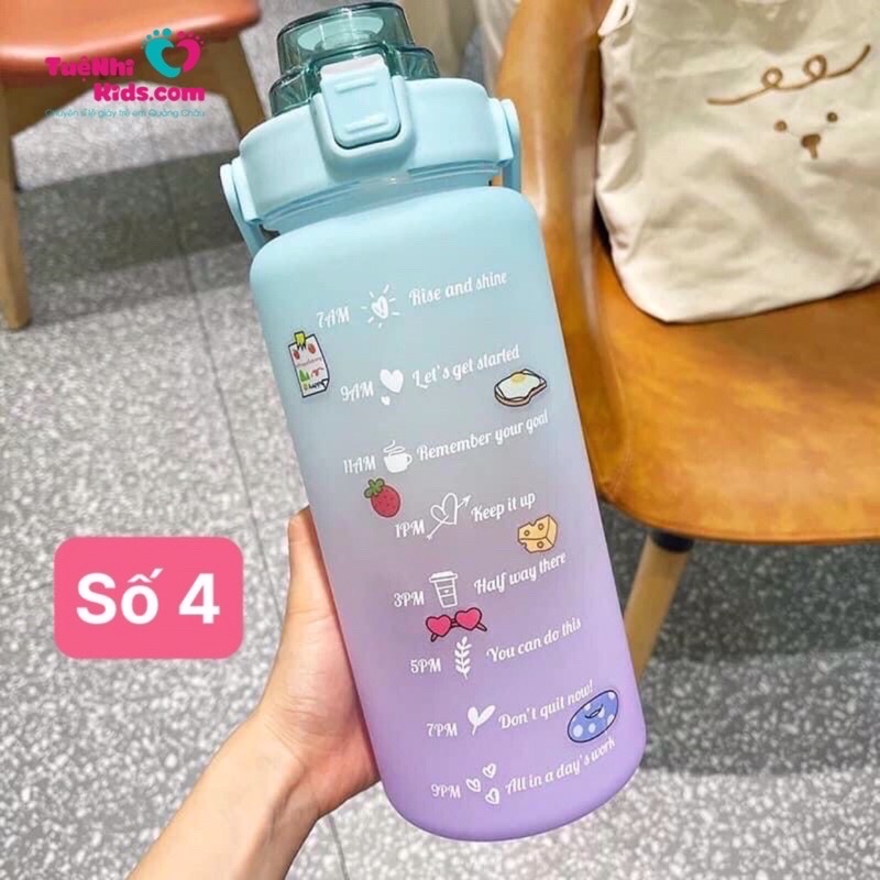 Bình Nước 2 Lít Nhắc nhở uống nước Mỗi Ngày Tiện Lợi An Toàn Sức Khoẻ[Tặng kèm 4 stick 3D siêu xinh}