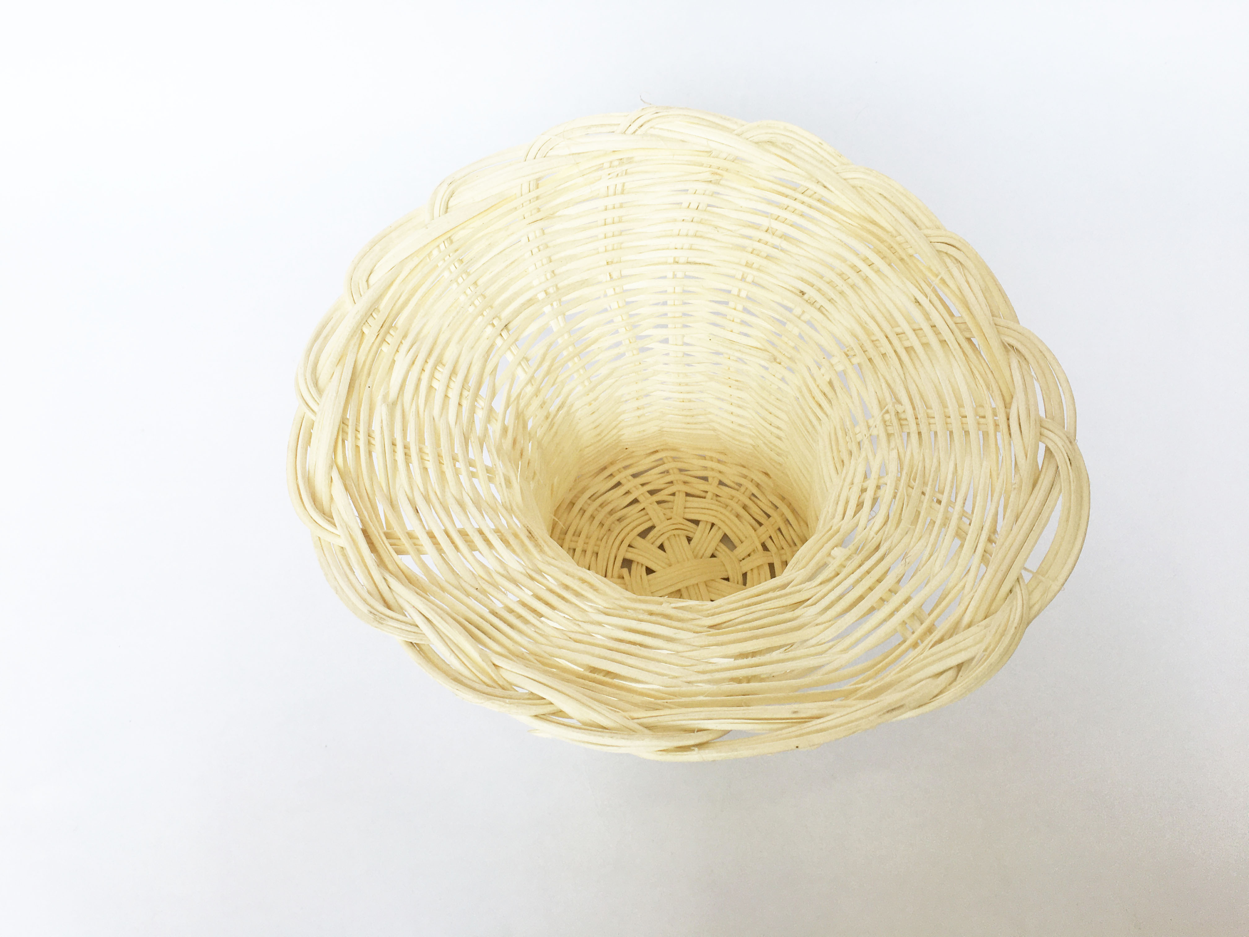 Lẵng hoa mây giỏ đan bằng mây tự nhiên KT M23xĐ13xC12cm  cắm hoa, decor, trang trí bằng mây