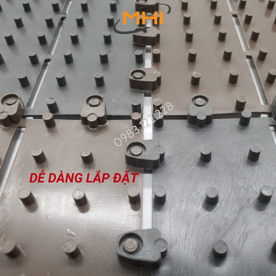 Thảm lát sàn uPVC cao cấp MHI-ECO, Tấm nhựa trải sàn trang trí ban công / sân vườn / sân thượng; lót sàn chống trơn trượt nhà tắm / bể bơi - Hàng Việt Nam chất lượng cao
