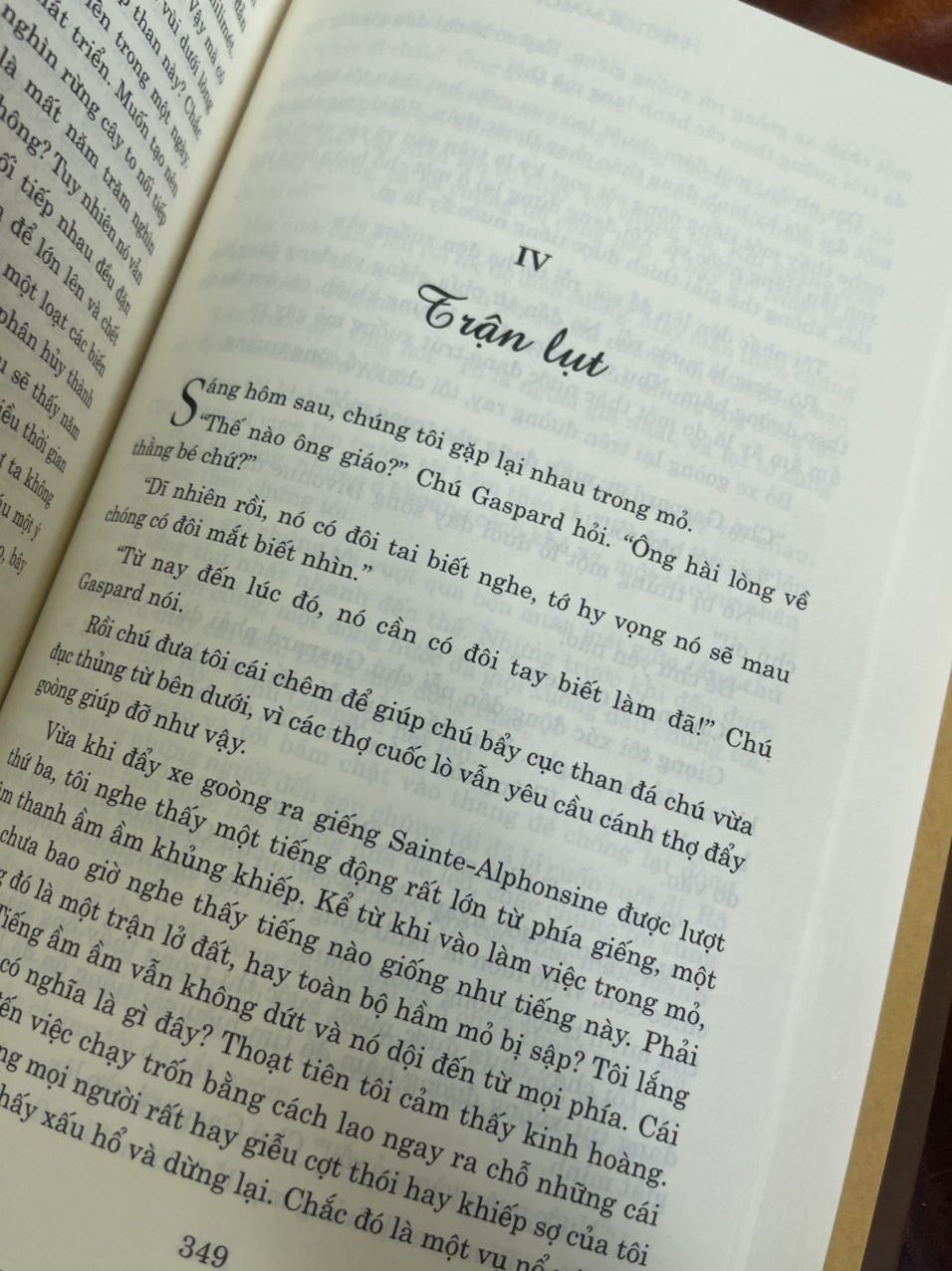 (Bìa cứng) KHÔNG GIA ĐÌNH (bản dịch mới, đầy đủ) – Hector Malot – Lê Việt Dũng dịch – Đinh Tị Books – NXB Văn học (tái bản năm 2022)