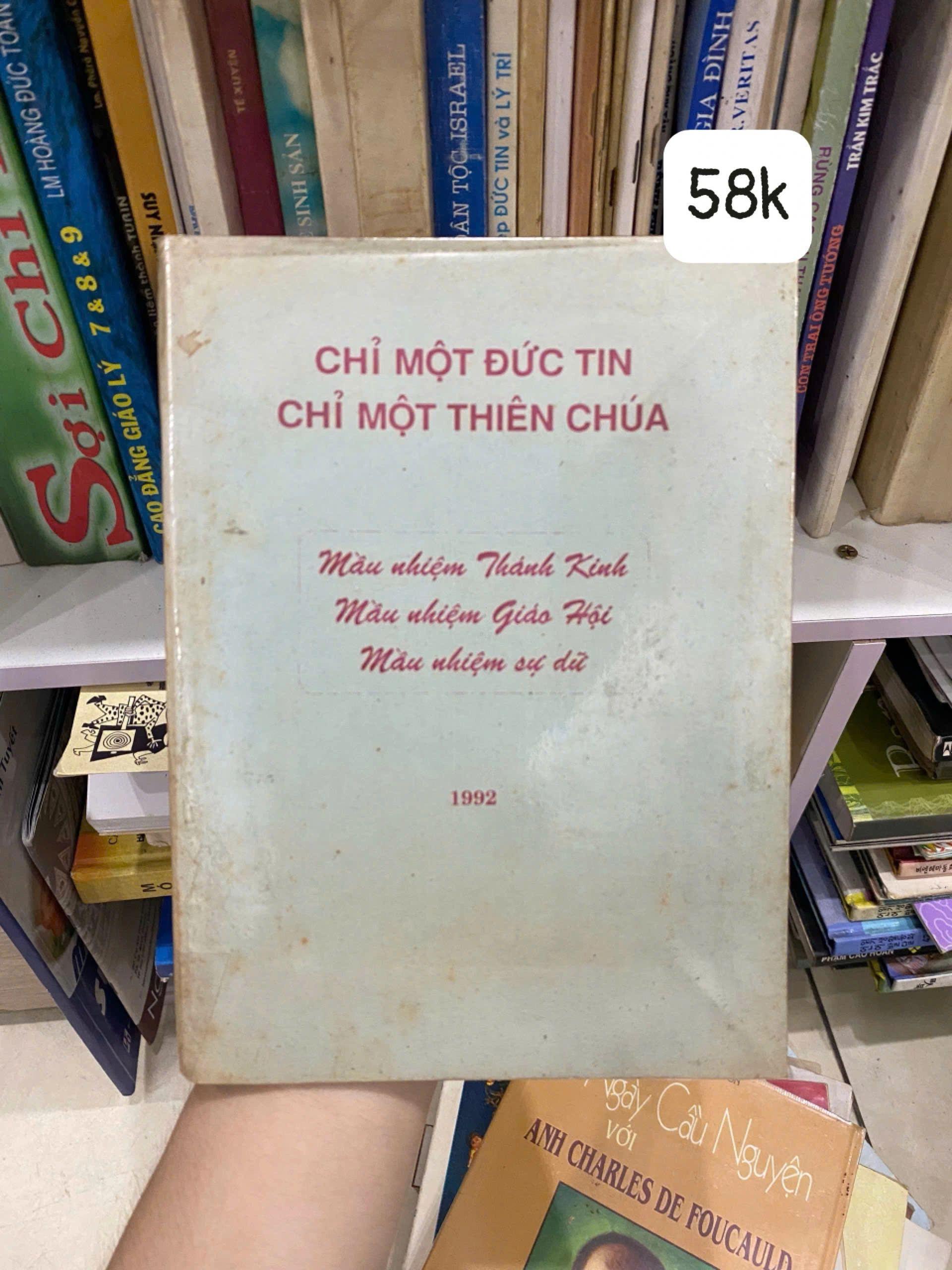 Chỉ một đức tin, chỉ một thiên chúa