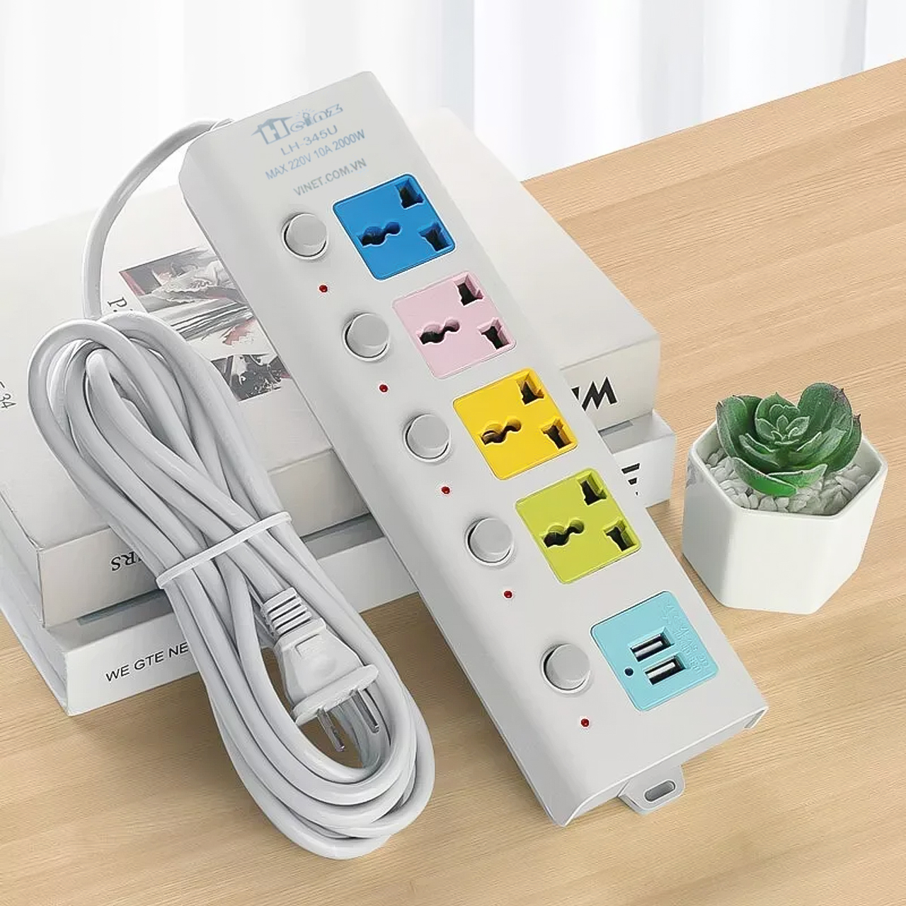 Ổ cắm điện đa năng kết hợp ổ cắm USB sạc trực tiếp chất lượng cao chống giật 4 chân cắm điện, tiết kiệm điện siêu tiện lợi dài 3m, 5m - hàng nhập khẩu