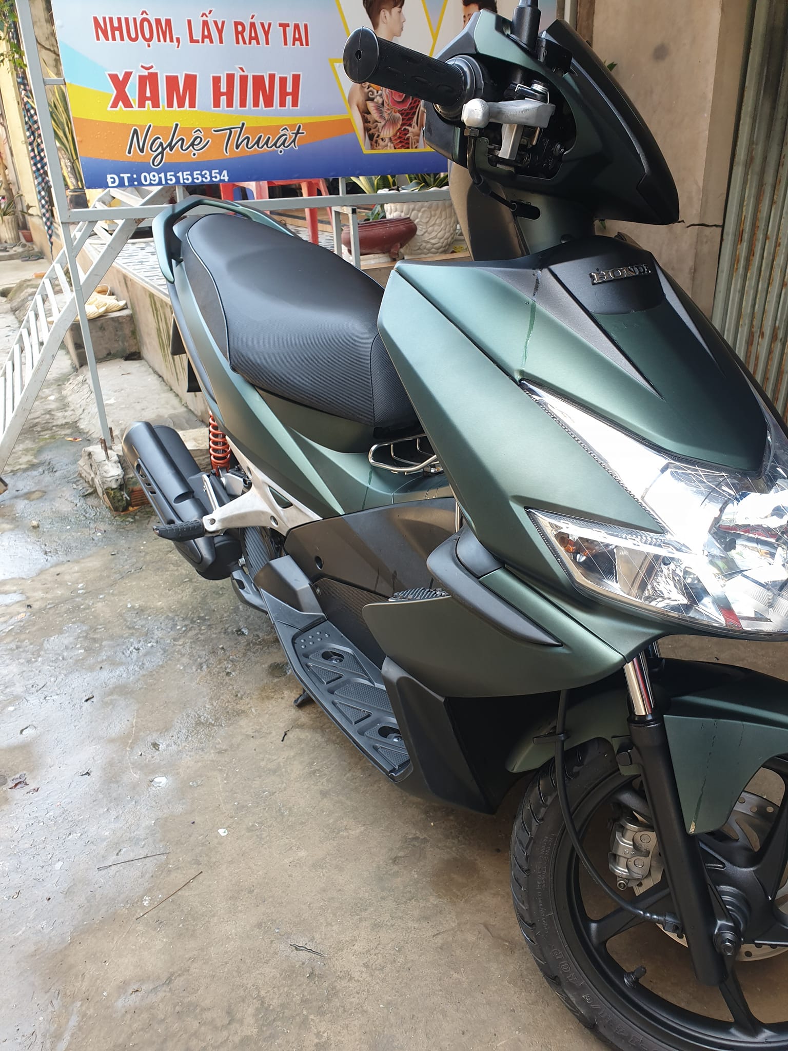 Sơn Samurai - Màu xanh rêu Y9393