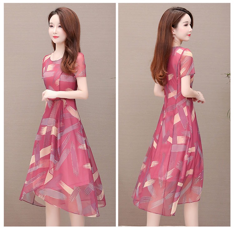 Đầm xoè vintage đắp chéo sắc xuân dạo phố in 3D cao cấp