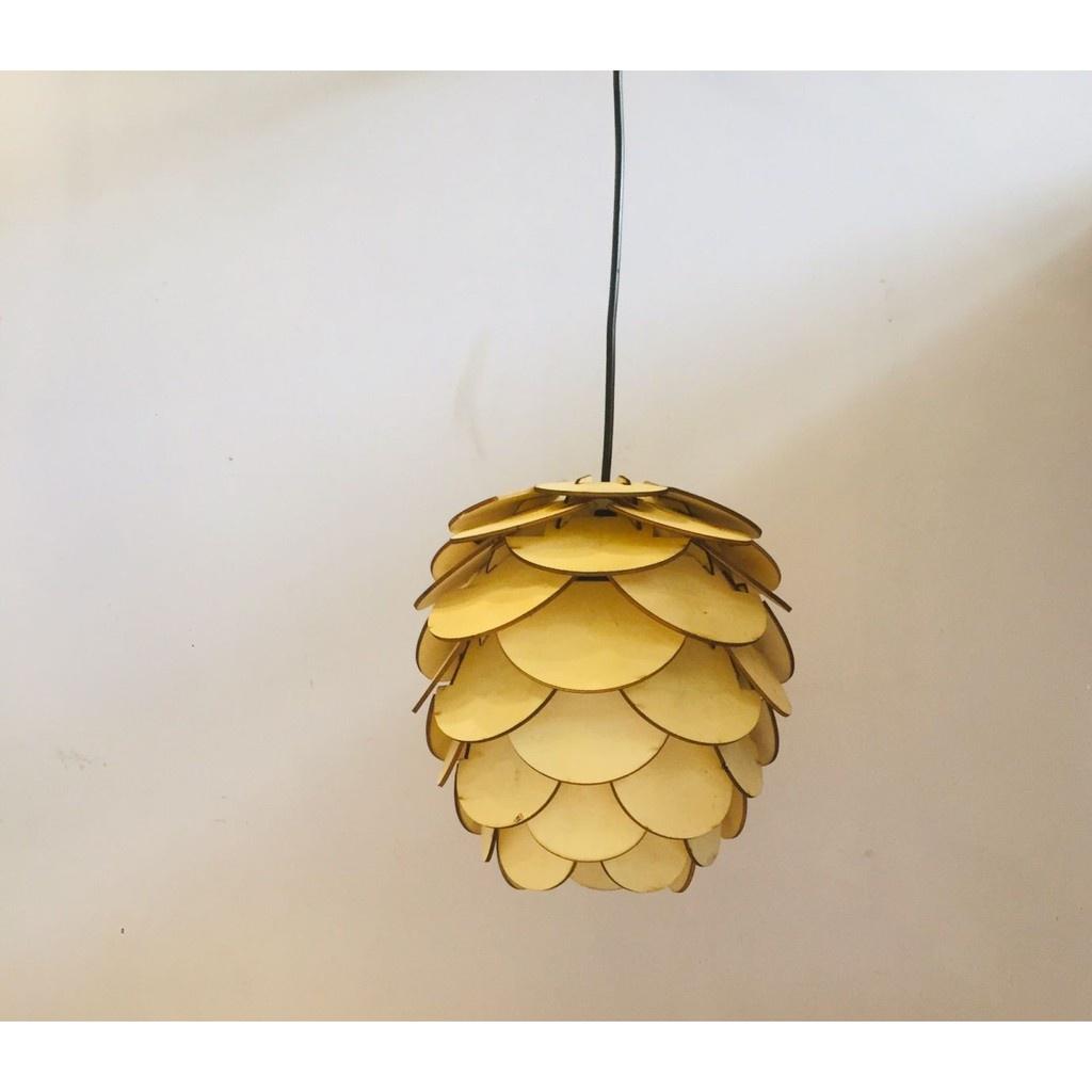 Đèn thả trần gỗ DIY dáng quả thông