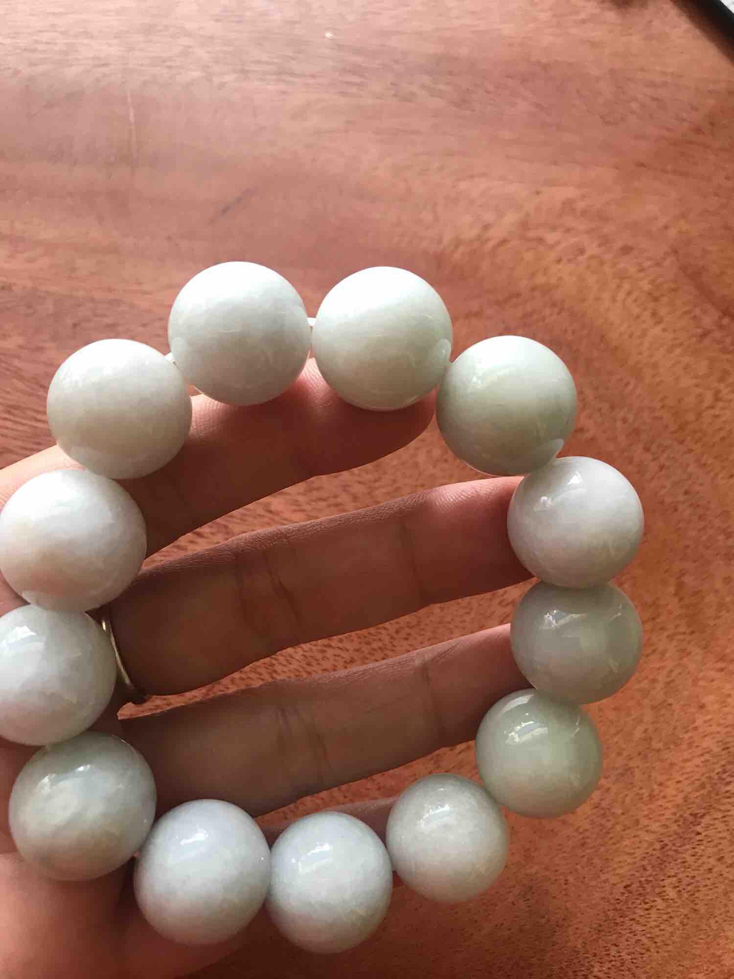 VÒNG TAY NAM 18LY ĐÁ CẨM THẠCH A MÀU TRẮNG TỰ NHIÊN NAM mạng MỘC HOẢ HỢP
